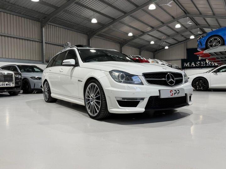 Mercedes-Benz C-CLASS 6.3 C63 V8 AMG SpdS MCT Euro 5 5dr Mercedes-Benz C-CLASS 6.3 C63 V8 AMG SpdS MCT Euro 5 5dr
