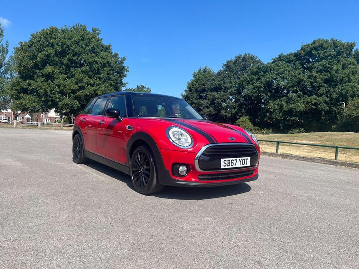 MINI Clubman 1.5 Cooper (Black Pack) Euro 6 (s/s) 6dr