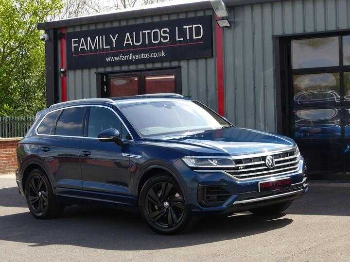 Volkswagen Touareg 3.0 TSI V6 R-Line Tech Tiptronic 4Motion Euro 6 (s/s) 5dr Volkswagen Touareg 3.0 TSI V6 R-Line Tech Tiptronic 4Motion Euro 6 (s/s) 5dr