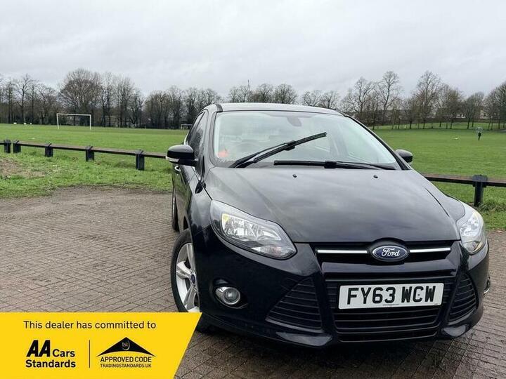 Ford Focus 1.0T EcoBoost Zetec Euro 5 (s/s) 5dr
