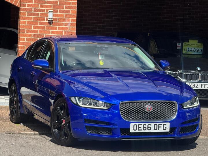 Jaguar XE 2.0d Portfolio Auto Euro 6 (s/s) 4dr
