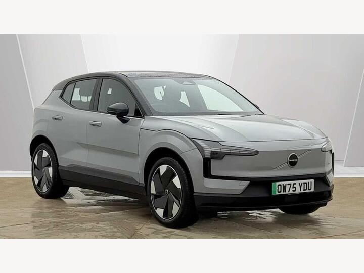 Volvo EX30 Twin Performance 69kWh Plus Auto AWD 5dr