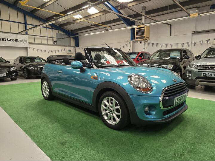 MINI Convertible 1.5 Cooper Euro 6 (s/s) 2dr