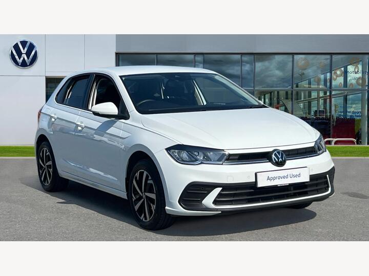 Volkswagen Polo 1.0 TSI Match Euro 6 (s/s) 5dr Volkswagen Polo 1.0 TSI Match Euro 6 (s/s) 5dr