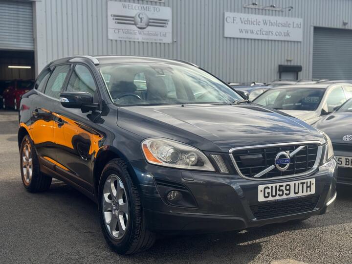 Volvo XC60 2.4 D5 SE Lux Premium Geartronic AWD Euro 4 5dr