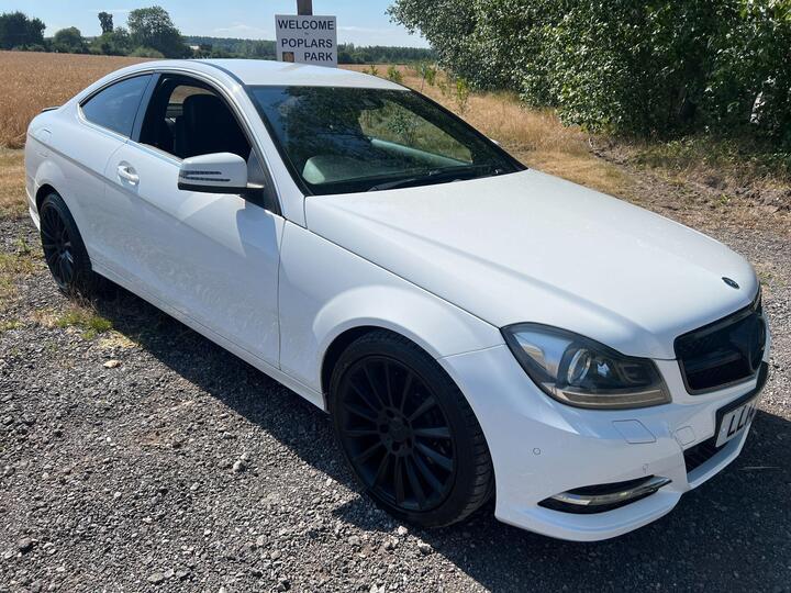 Mercedes-Benz C Class 2.1 C220 CDI Executive SE G-Tronic+ Euro 5 (s/s) 2dr