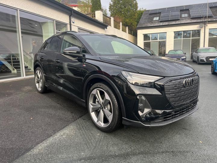 Audi Q4 E-tron 45 Black Edition Auto 5dr 82kWh