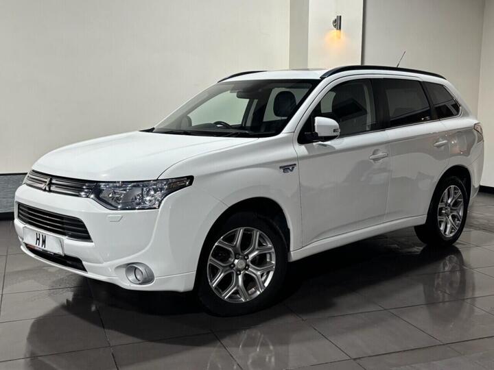 Mitsubishi OUTLANDER 2.0h 12kWh GX4hs CVT 4WD Euro 5 (s/s) 5dr