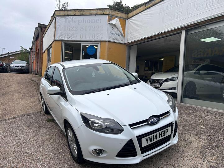 Ford Focus 1.6 TDCi Titanium Navigator Euro 5 (s/s) 5dr