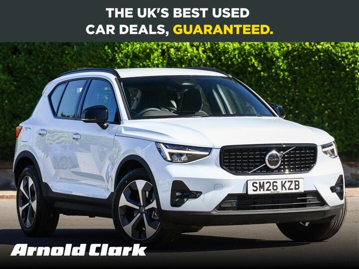 Volvo XC40 2.0 B3 MHEV Plus Dark DCT Auto Euro 6 (s/s) 5dr