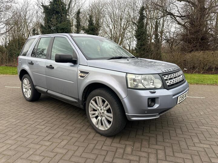 Land Rover Freelander 2 2.2 TD4 SE 4WD Euro 4 5dr Land Rover Freelander 2 2.2 TD4 SE 4WD Euro 4 5dr