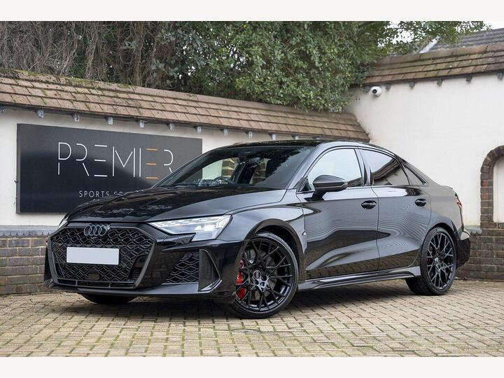 Audi RS3 2.5 TFSI Carbon Vorsprung S Tronic Quattro Euro 6 (s/s) 4dr