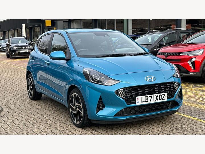 Hyundai I10 1.2 Premium Euro 6 (s/s) 5dr Hyundai I10 1.2 Premium Euro 6 (s/s) 5dr