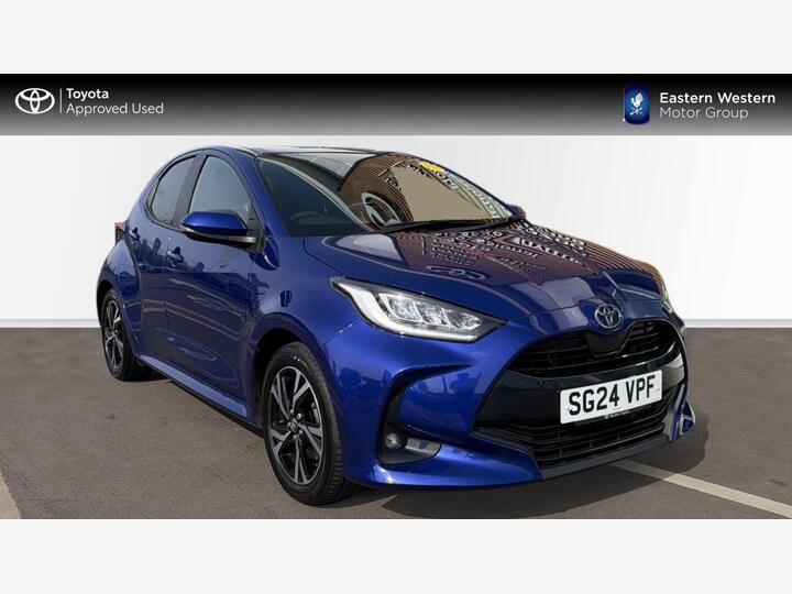 Toyota Yaris 1.5 VVT-h Design E-CVT Euro 6 (s/s) 5dr