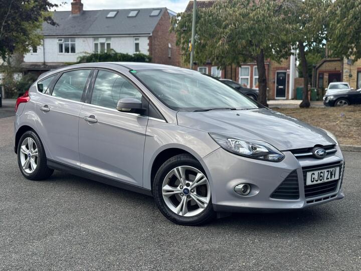 Ford Focus 1.6 Zetec Euro 5 5dr