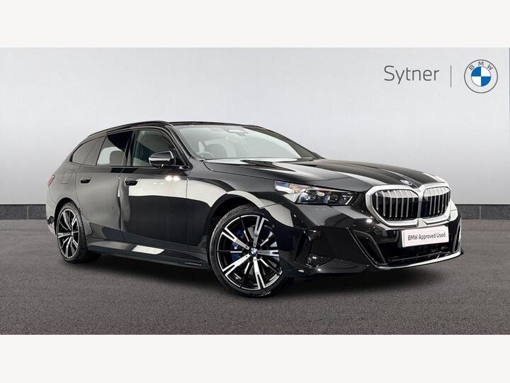 BMW 5 Series 3.0 550e 22.1kWh M Sport Touring Steptronic Euro 6 (s/s) 5dr