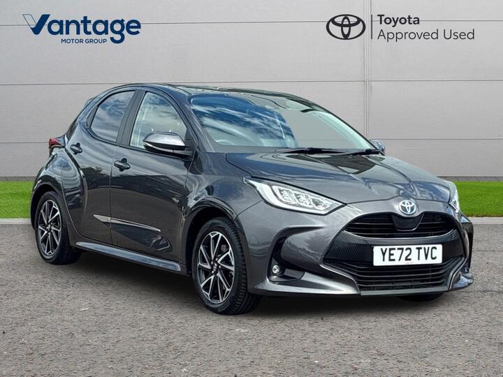 Toyota Yaris 1.5 VVT-h Design E-CVT Euro 6 (s/s) 5dr