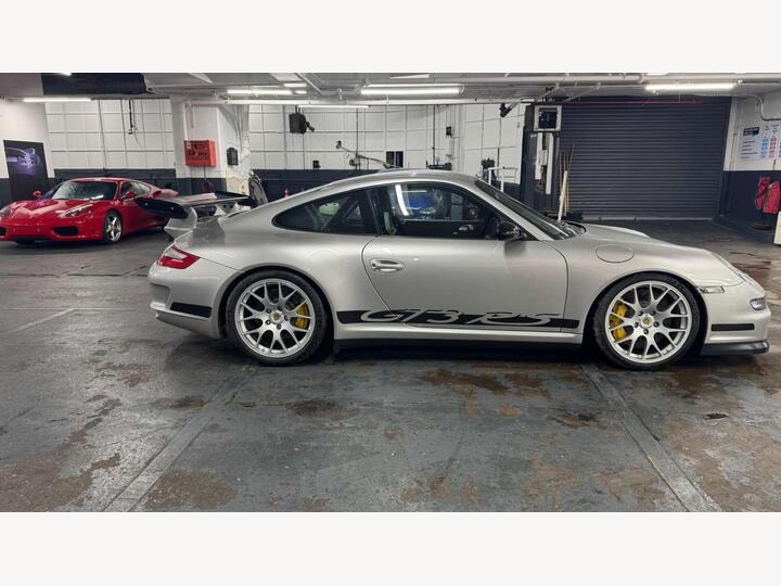 Porsche 911 3.6 997 GT3 RS 2dr