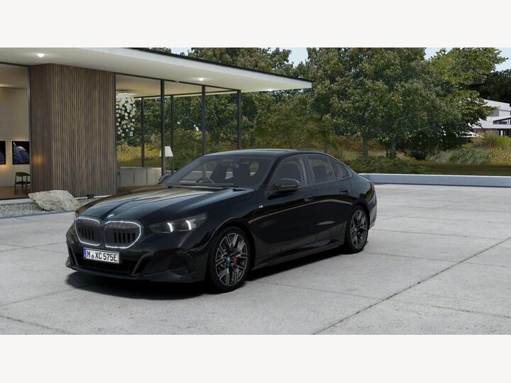 BMW 5 Series 2.0 530e 22.1kWh M Sport Pro Steptronic Euro 6 (s/s) 4dr