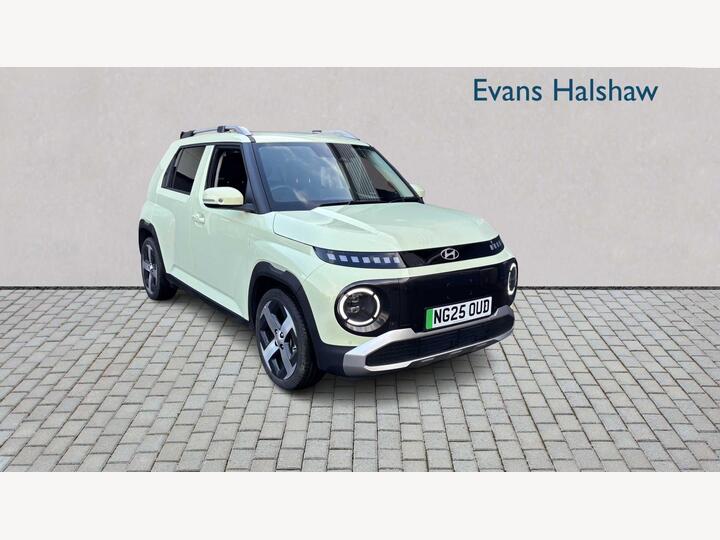 Hyundai INSTER ELECTRIC HATCHBACK 85kW 02 49kWh 5dr Auto Hyundai INSTER ELECTRIC HATCHBACK 85kW 02 49kWh 5dr Auto