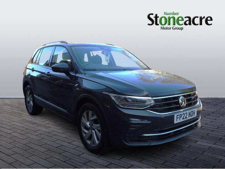 Volkswagen Tiguan 1.5 TSI Life Euro 6 (s/s) 5dr Volkswagen Tiguan 1.5 TSI Life Euro 6 (s/s) 5dr