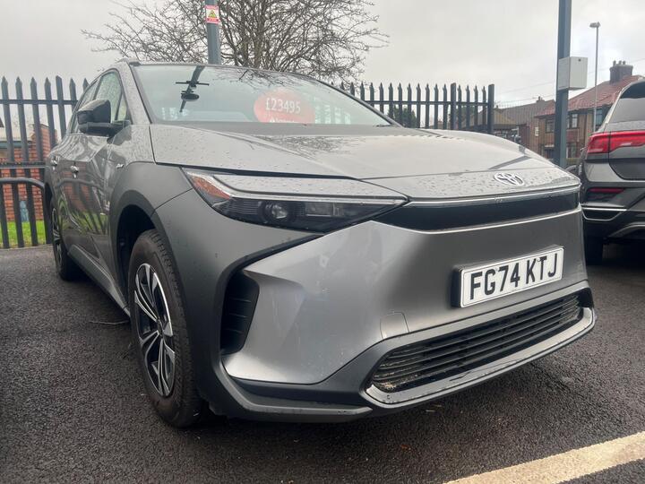 Toyota Bz4x 71.4kWh Pure Auto 5dr (11kW OBC) Toyota Bz4x 71.4kWh Pure Auto 5dr (11kW OBC)
