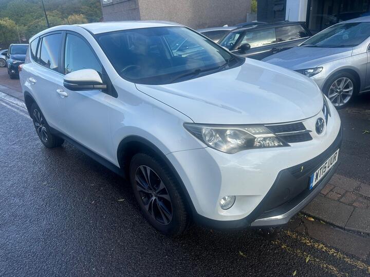Toyota RAV4 2.0 D-4D Icon 4WD Euro 5 (s/s) 5dr