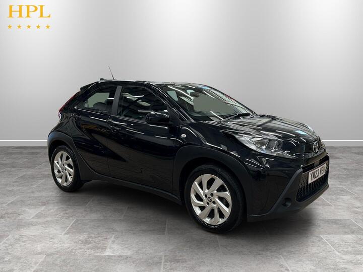 Toyota AYGO X 1.0 VVT-i Pure X-shift Euro 6 (s/s) 5dr