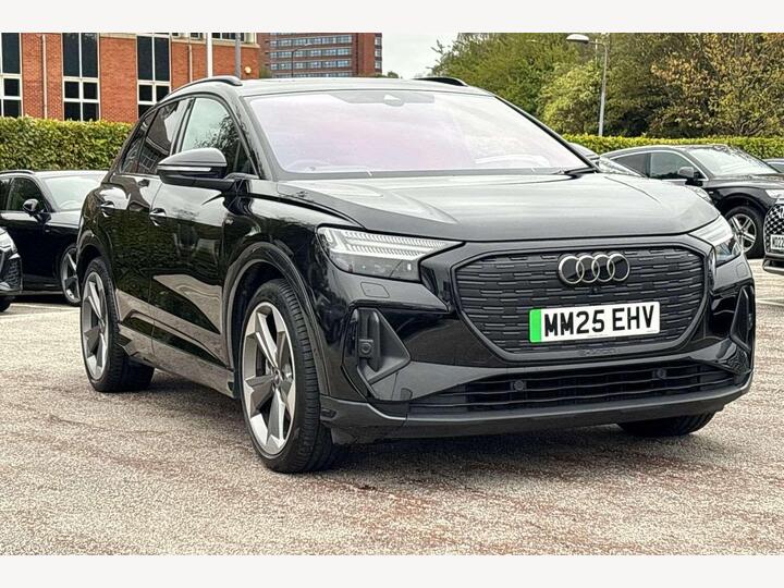 Audi Q4 45 Black Edition Auto 5dr 82kWh