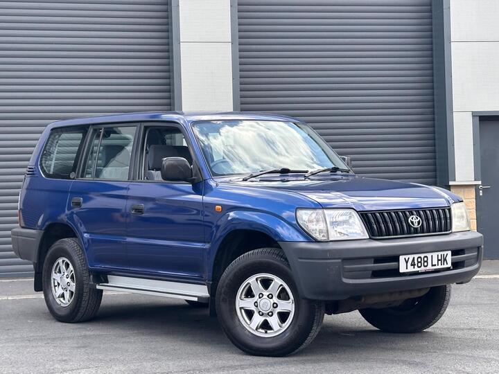 Toyota Land Cruiser Colorado 3.0 D-4D FX 5dr (8 Seat)