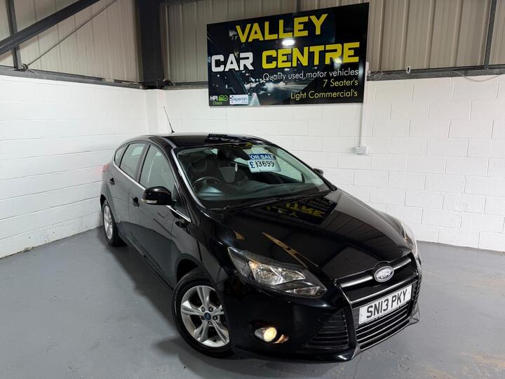 Ford Focus 1.6 Zetec Euro 5 5dr