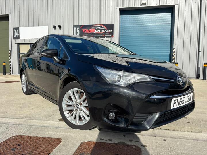 Toyota Avensis 2.0 D-4D Business Edition Euro 6 (s/s) 4dr