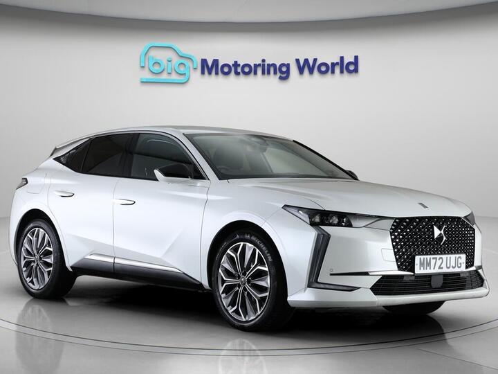 DS AUTOMOBILES DS 4 1.2 PureTech Trocadero EAT8 Euro 6 (s/s) 5dr DS AUTOMOBILES DS 4 1.2 PureTech Trocadero EAT8 Euro 6 (s/s) 5dr