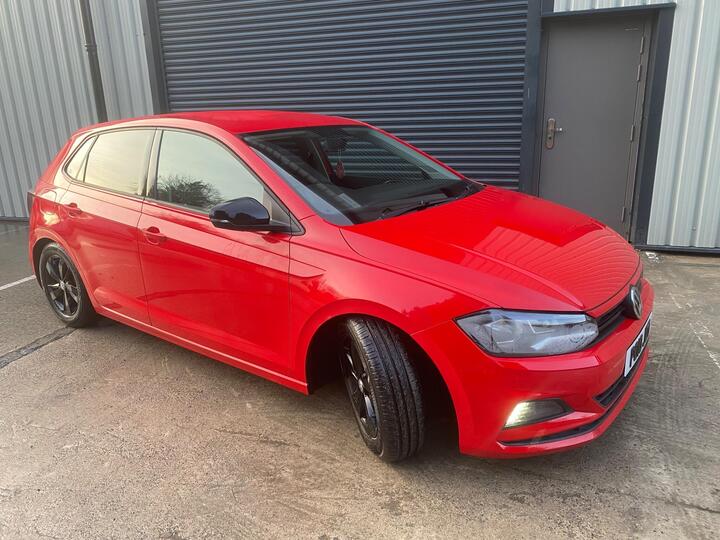 Volkswagen Polo 1.0 TSI SE Euro 6 (s/s) 5dr Volkswagen Polo 1.0 TSI SE Euro 6 (s/s) 5dr