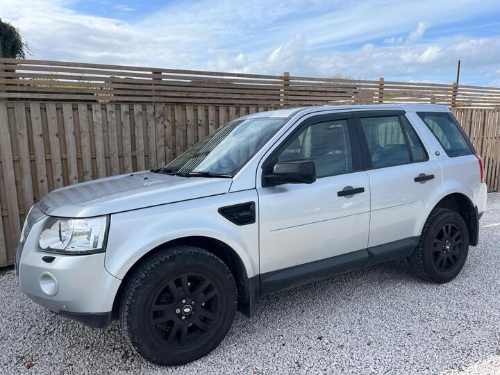 Land Rover Freelander 2 2.2 TD4 SE 4WD Euro 4 5dr Land Rover Freelander 2 2.2 TD4 SE 4WD Euro 4 5dr