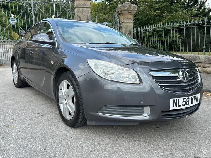 Vauxhall Insignia 1.8 16V Exclusiv Nav Euro 5 5dr