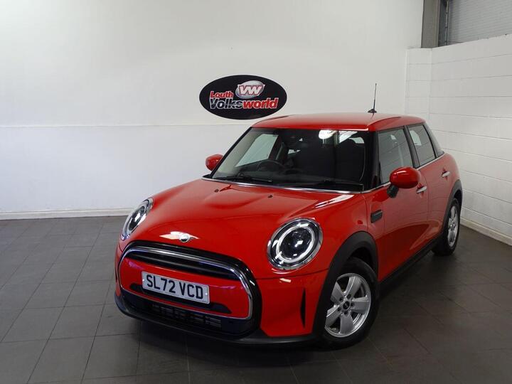 MINI HATCH 1.5 Cooper Classic Steptronic Euro 6 (s/s) 5dr