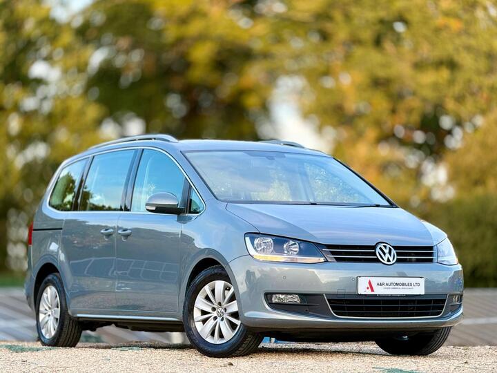 Volkswagen Sharan 2.0 TDI BlueMotion Tech SE DSG Euro 5 (s/s) 5dr