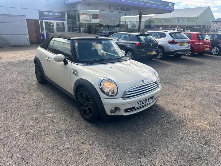 MINI Convertible 1.6 Cooper Euro 4 2dr