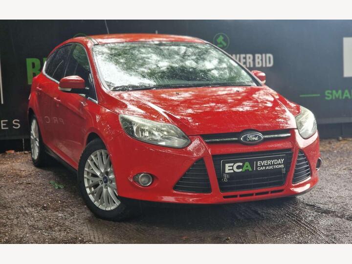 Ford Focus 1.0T EcoBoost Zetec Euro 5 (s/s) 5dr