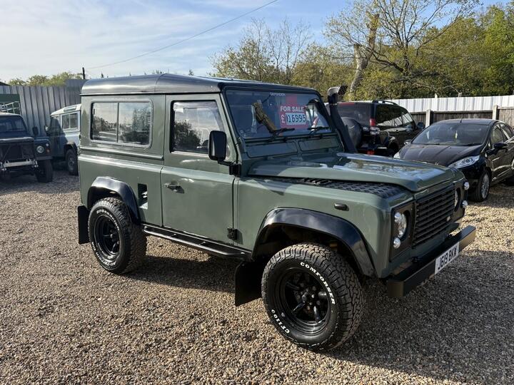 Land Rover DEFENDER 90 2.5 TDi Station Wagon 3dr