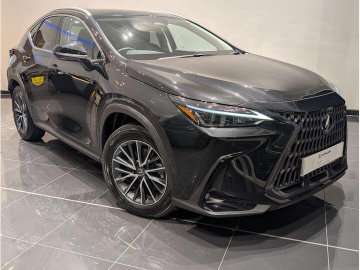 Lexus NX 2.5 450h+ 18.1kWh Premium E-CVT 4WD Euro 6 (s/s) 5dr