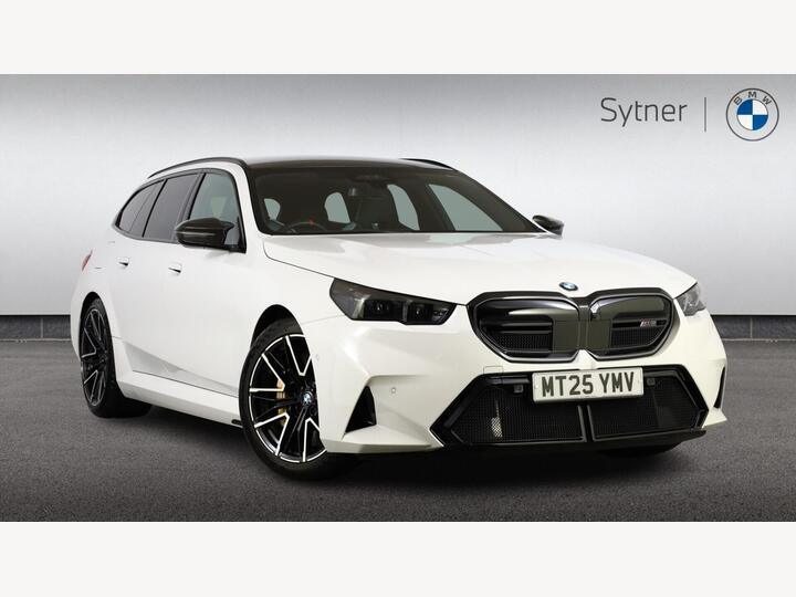 BMW M5 4.4 22.1kWh Touring Steptronic XDrive Euro 6 (s/s) 5dr
