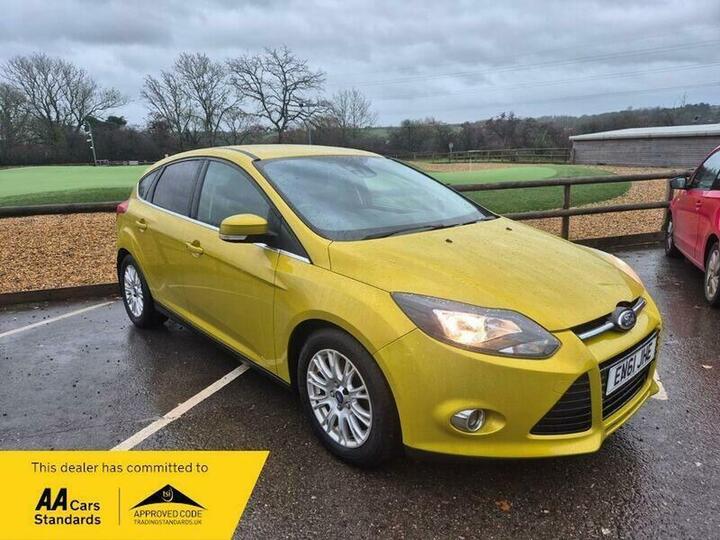 Ford Focus 1.6T EcoBoost Titanium Euro 5 (s/s) 5dr