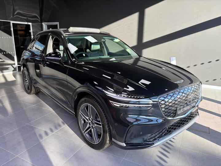 Genesis GV70 84kWh Luxury Auto 4WD 5dr (Dual Motor)