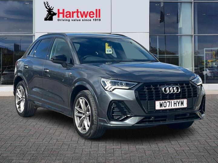Audi Q3 1.5 TFSI CoD 35 Black Edition S Tronic Euro 6 (s/s) 5dr