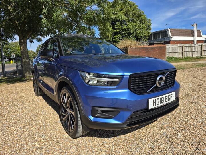 Volvo XC40 2.0 T5 First Edition Auto AWD Euro 6 (s/s) 5dr
