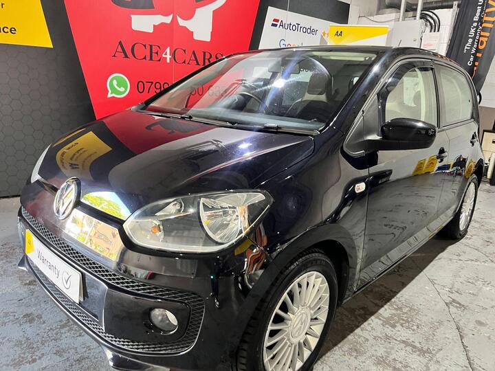 Volkswagen Up! 1.0 BlueMotion Tech High Up! Euro 5 (s/s) 5dr Volkswagen Up! 1.0 BlueMotion Tech High Up! Euro 5 (s/s) 5dr