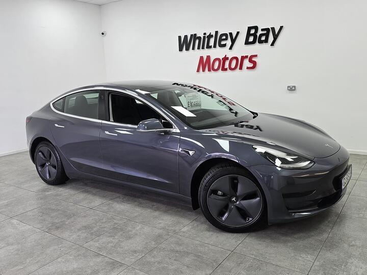 Tesla Model 3 Standard Range Plus Auto RWD 4dr