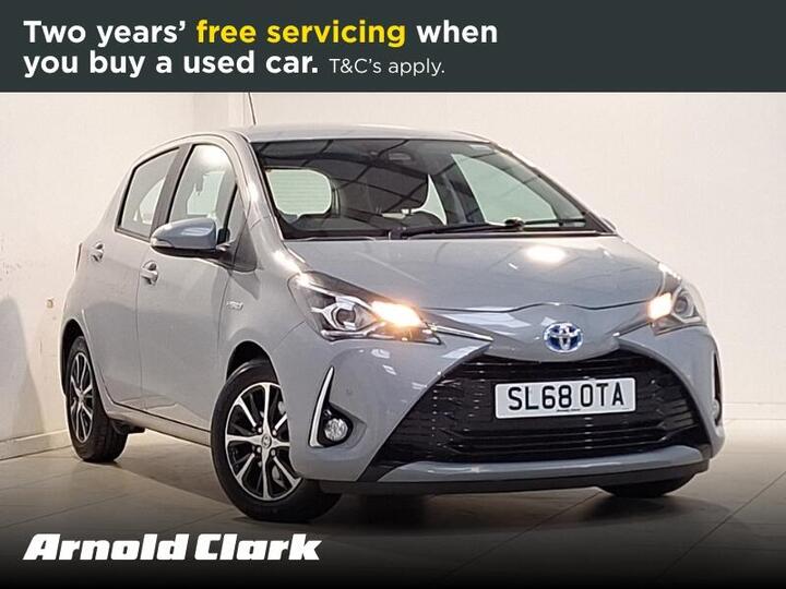 Toyota Yaris 1.5 VVT-h Icon Tech E-CVT Euro 6 (s/s) 5dr